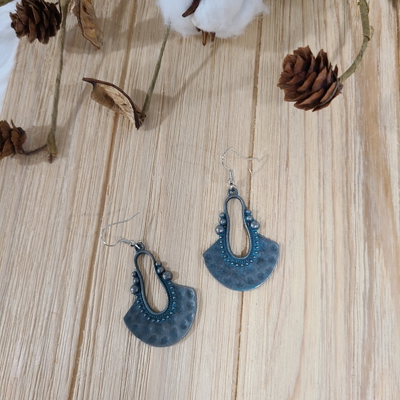 🥳🥳NEW🥳🥳GORGEOUS!! Vintage Boho Dangle Earrings 🥳🥳 - Picture 4 of 14